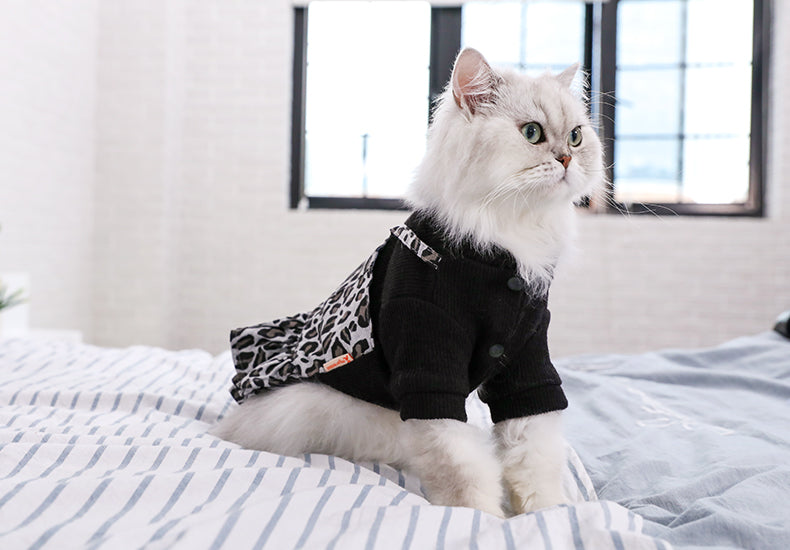 New Small Pet Dog Clothes Cat Dress with High Quality