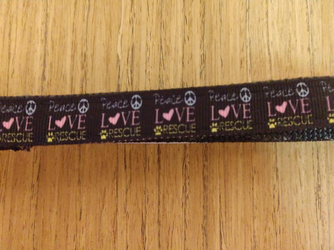 Collar/ Small/ Peace Love and Rescue - [[Product type]] | Buffy's